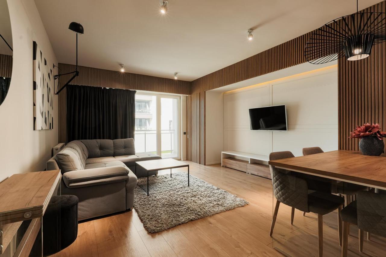 Nest Inn Stiletto Apartment Kluż-Napoka Zewnętrze zdjęcie