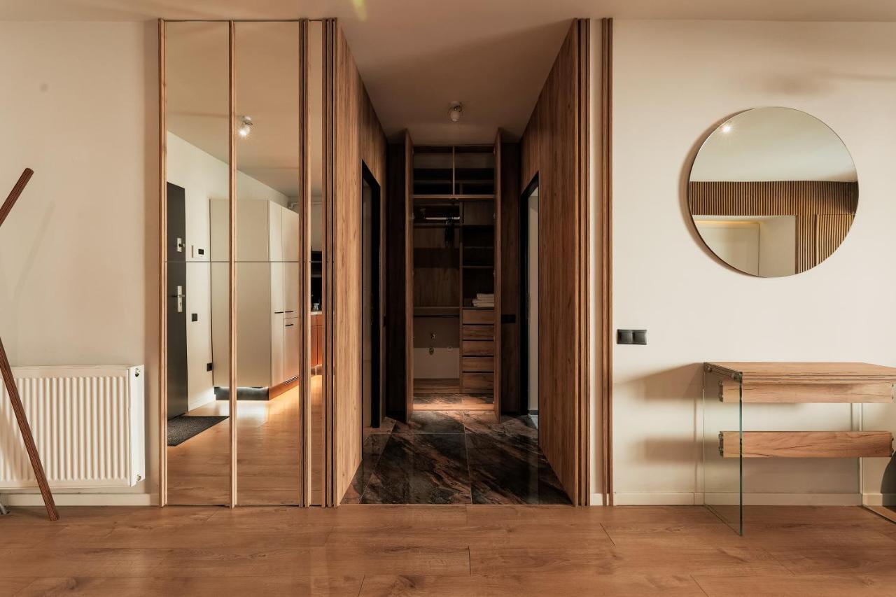 Nest Inn Stiletto Apartment Kluż-Napoka Zewnętrze zdjęcie
